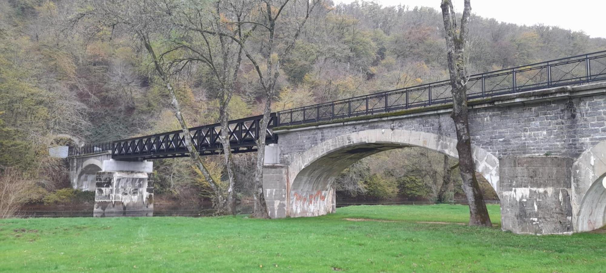 Le Sentier Des Lavandes Vresse-sur-Semois Esterno foto